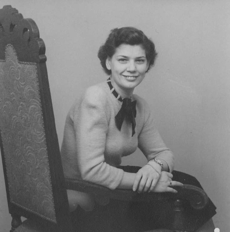Aase Elinor Jacobsen
